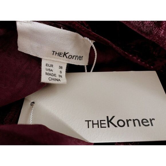 Anthropologie The Korner Crushed Velvet Cropped Top Sz S Burgundy Tonal Squares - Picture 4 of 4